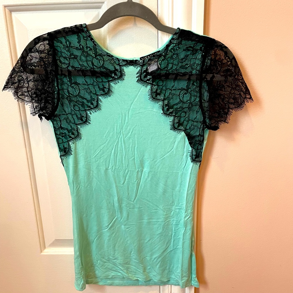 Turquoise and black lace short sleeve Venus top xs